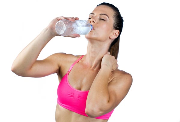 Jak správně jíst a pít před a po cvičení