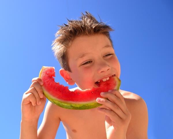 Jana Divoká: Jak by se mělo dítě stravovat o prázdninách? Praktické tipy pro děti i dospělé.