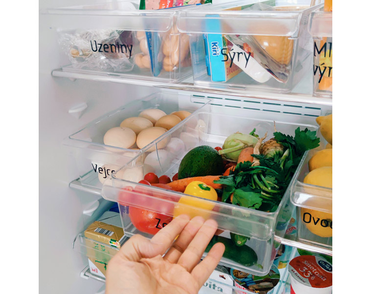 Pět tipů, jak udělat pořádek v lednici, když chcete hubnout