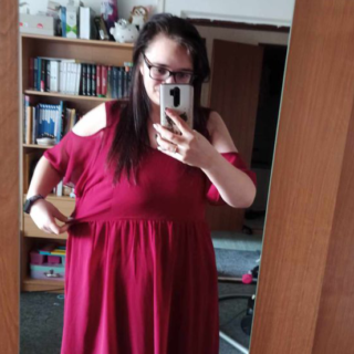 Kristýna (27 let): Po roce užívání aplikace Kalorické Tabulky a menší změně životního stylu jsem shodila více než 30 kg